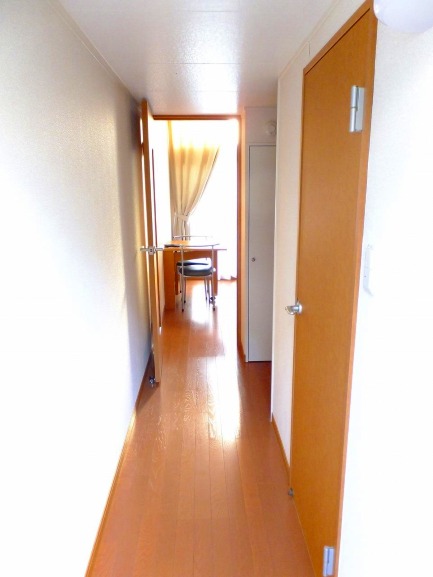 レオパレスＦＩＯＲＥ 1Fフローリング