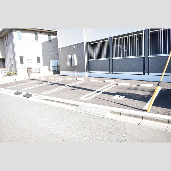 My Coronet　A202号室 駐車場