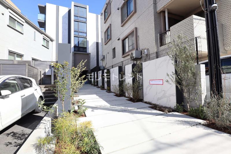 イプセ代々木レジデンス 外観（建築中）