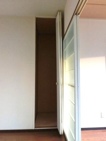 ジュネス鶴ヶ峰 DK 収納　※現況優先