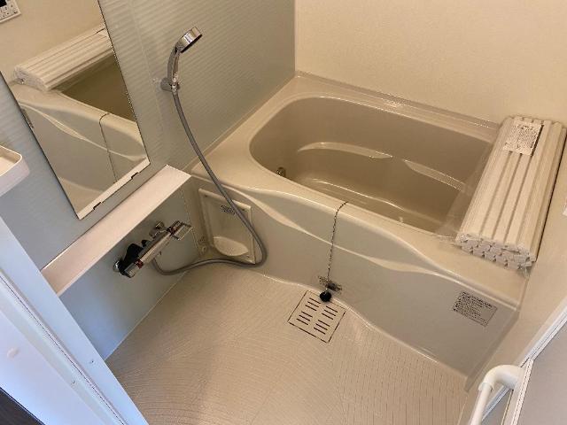 ヴェリテ昭島203号室 バス（イメージ）