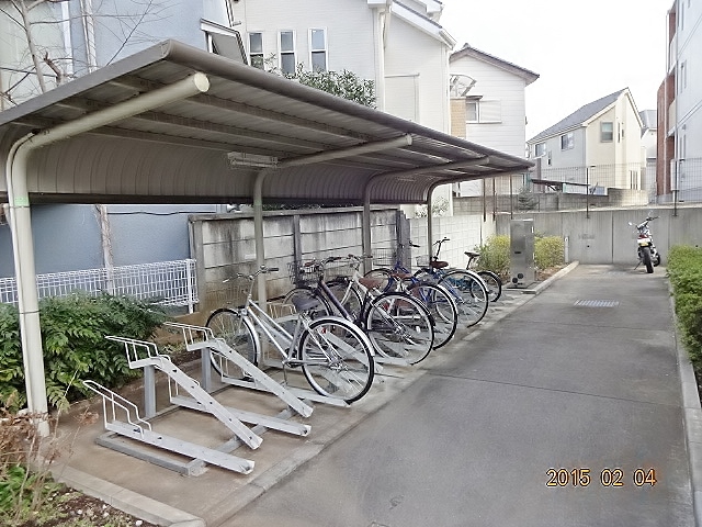 フォレスト柳沢0405号室 駐輪場