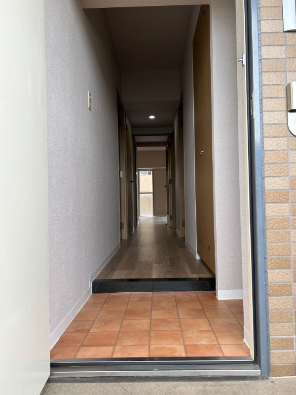 クエスタ柏 玄関