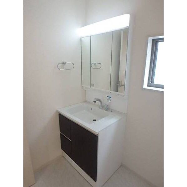 Sumai-toさいたま市岩槻区上里01 洗面