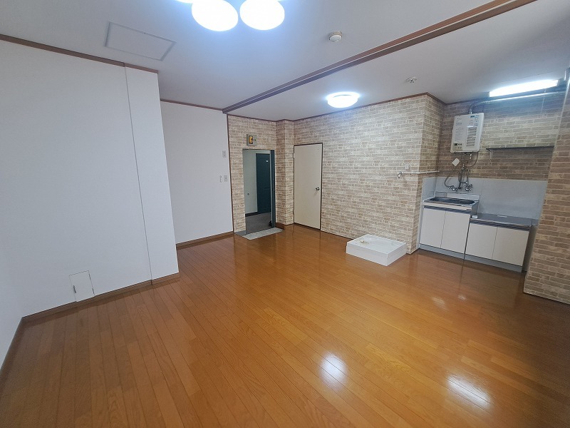 泉屋ビル3階 リビング