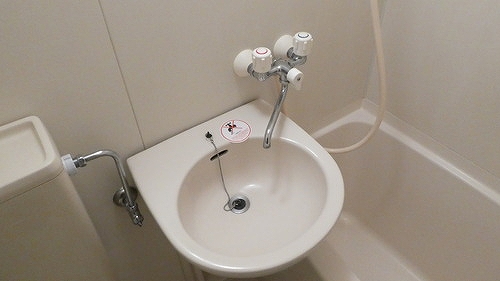 ライオンズマンション中央林間第１０3階 洗面器　※前回募集時2020年2月の写真