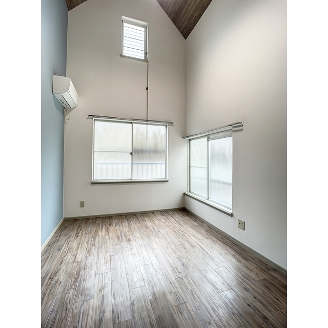 セフィール山代2階 内観