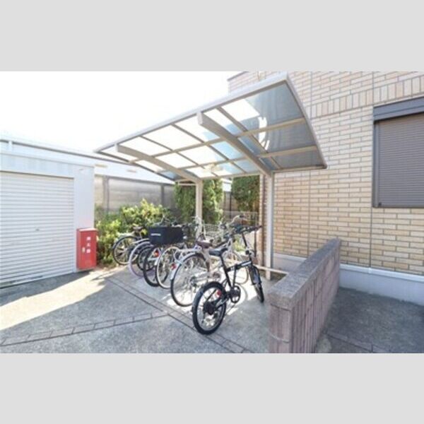 グリーンヴィラ ガーデン 駐輪場