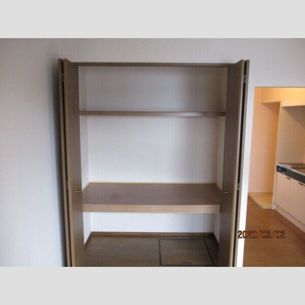 アルカディア107号室 収納