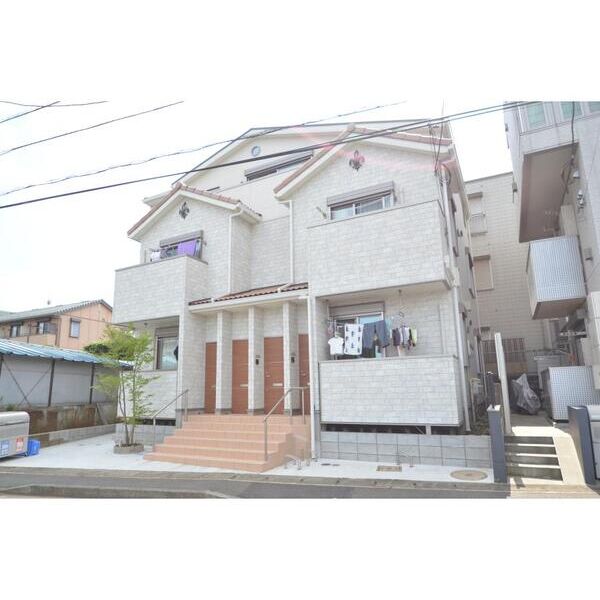 PLUS　ONE　梶ヶ谷101号室 外観