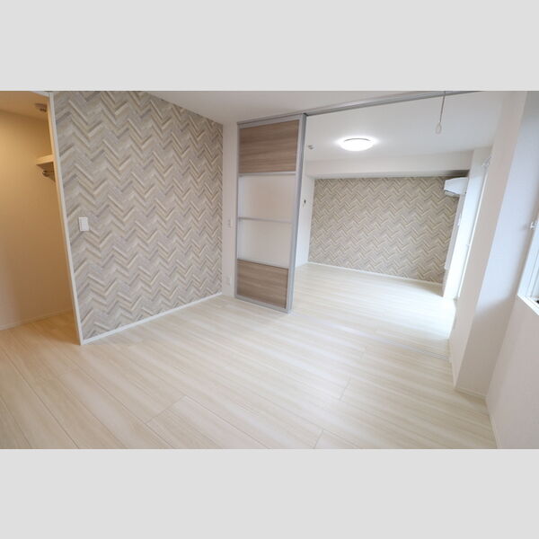 ウィングランデ206号室 洋室