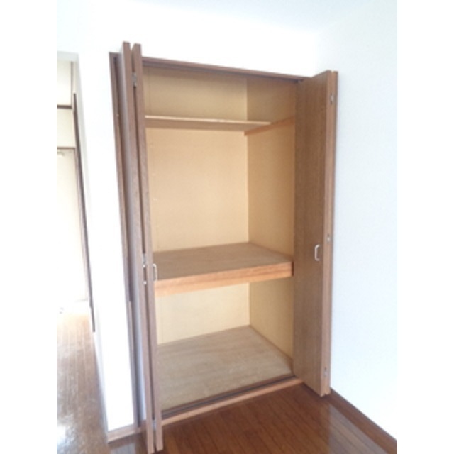 アーバンL21 A棟 収納