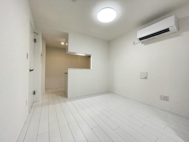 ＢＩＢＬＩＯ　ＳＵＧＡＭＯ3階 内観