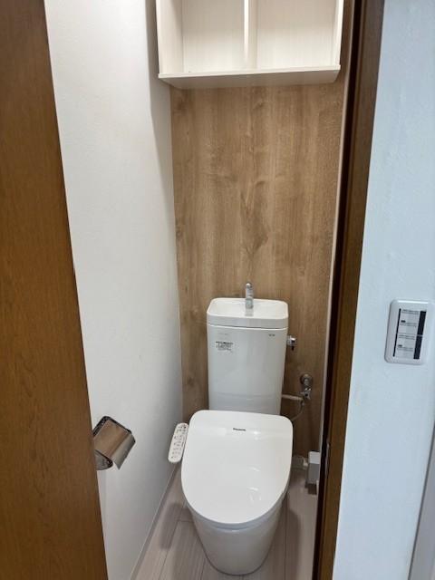 シティハイム鎌倉 トイレ・ウォッシュレット　両方新品　棚新品