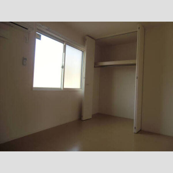 ボヌール・ヴィラ(bonheur Villa) 202(洋室)