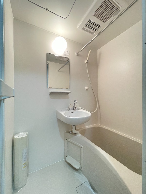 ノーザンロード北千住Ⅱ3階 同建物別部屋の参考画像