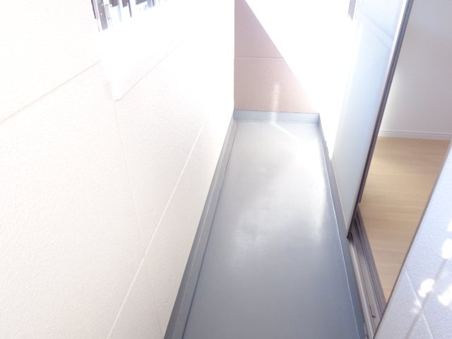 プレシオーザ203号室 ベランダ