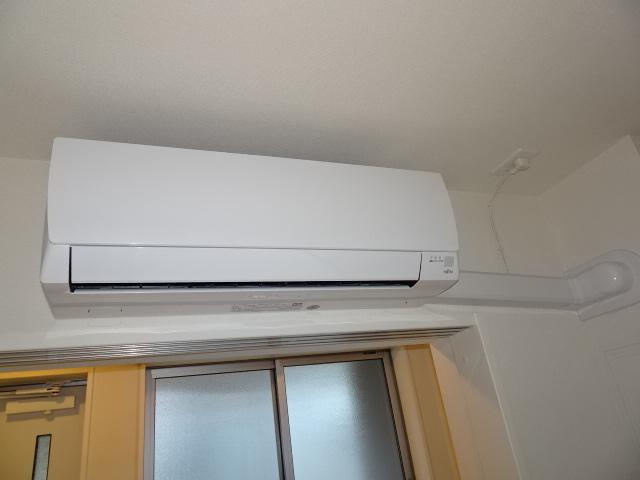 エルシオン富岡101号室 エアコン