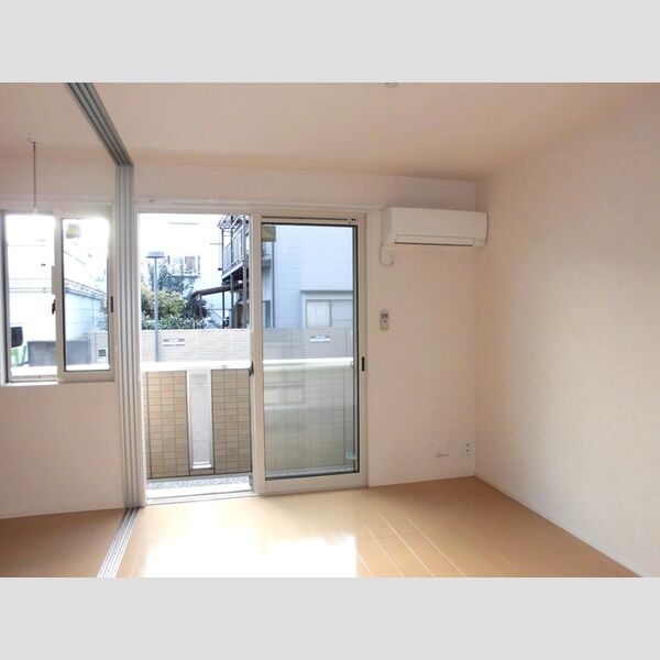 カルチェ　B リビング