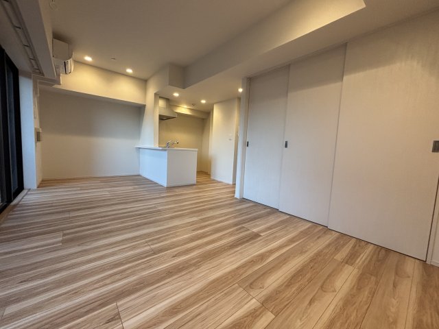 びゅうリエットグラン新宿戸山221号室 リビング