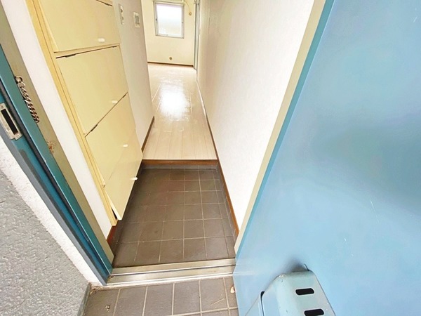 オレンジコート伊勢原206号室 玄関