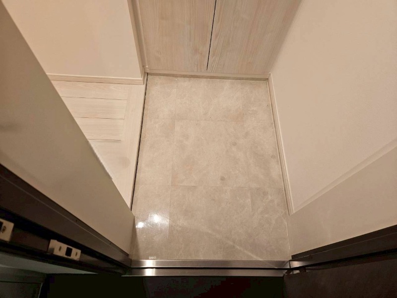 CREALpremier目黒4階 玄関