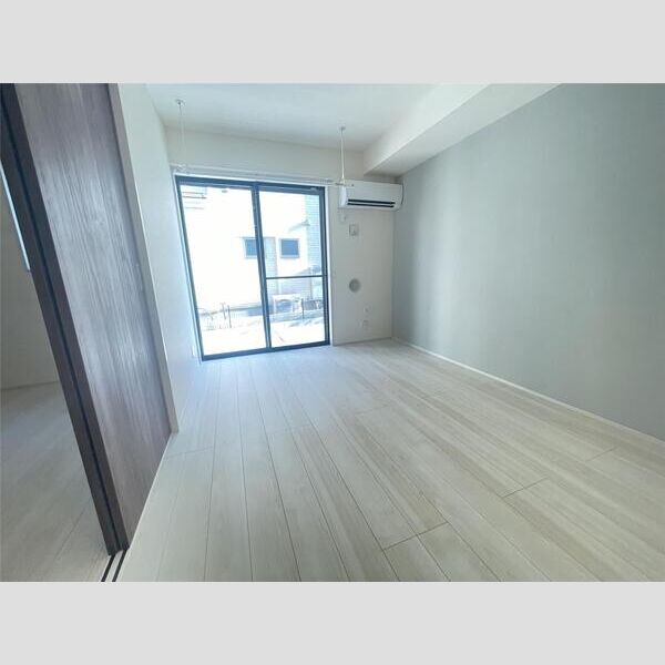 リーブルファイン足立南花畑 リビング