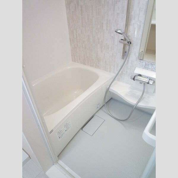 アヴェニール 浴室