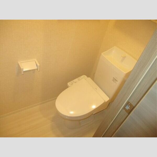 オーガスタハイツ トイレ