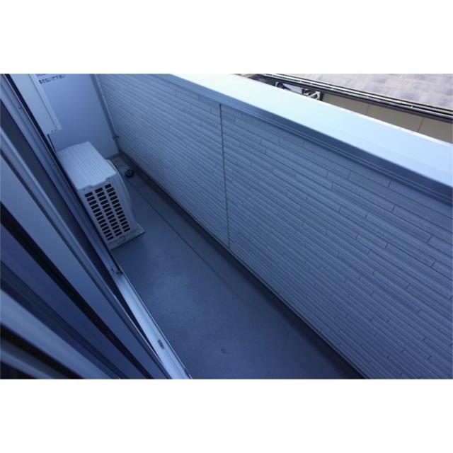 フォーカス2階 バルコニー