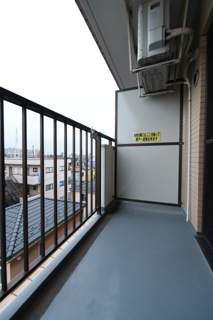 モナークマンション武蔵新城第25階 バルコニー