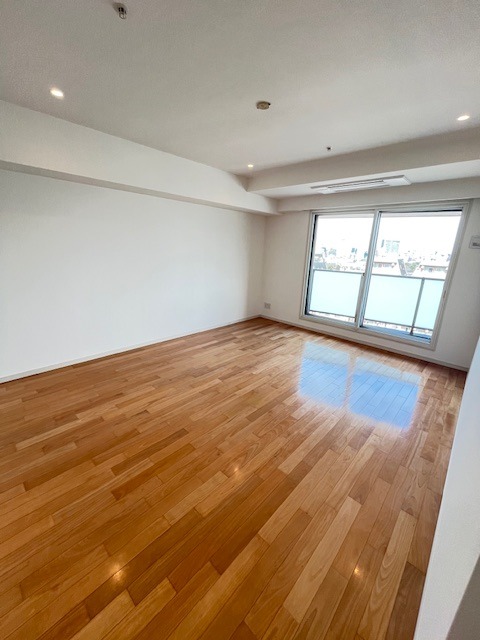 レジディア西麻布13階 寝室