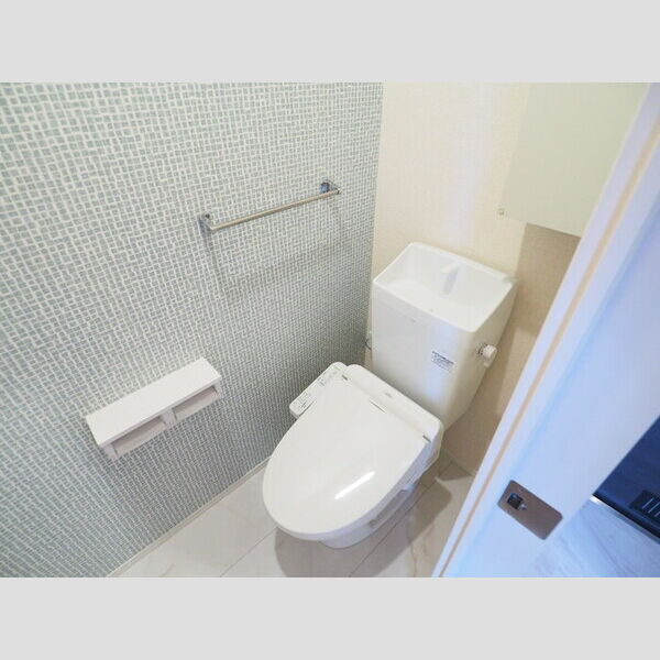 COLINA DO SOL(コリーナ ド ソル)102号室 温水洗浄暖房便座