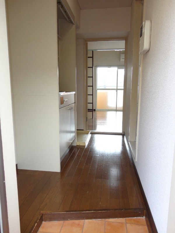 アーバン高島平A 玄関