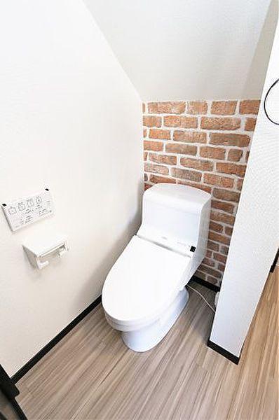 ティアラ浦安A205号室 温水便座便座