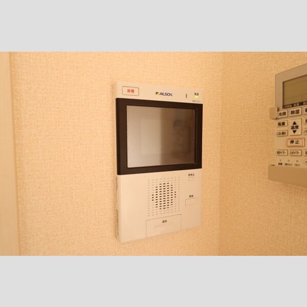 ポルト ドゥ ヴァンドーム702号室 TVモニタホン