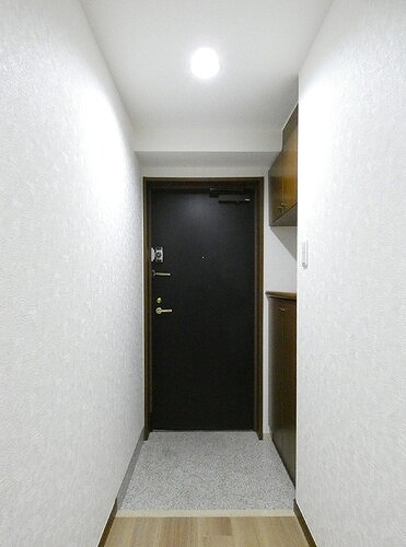 ライオンズステーションプラザ西船橋 玄関、下駄箱　※2025年10月撮影