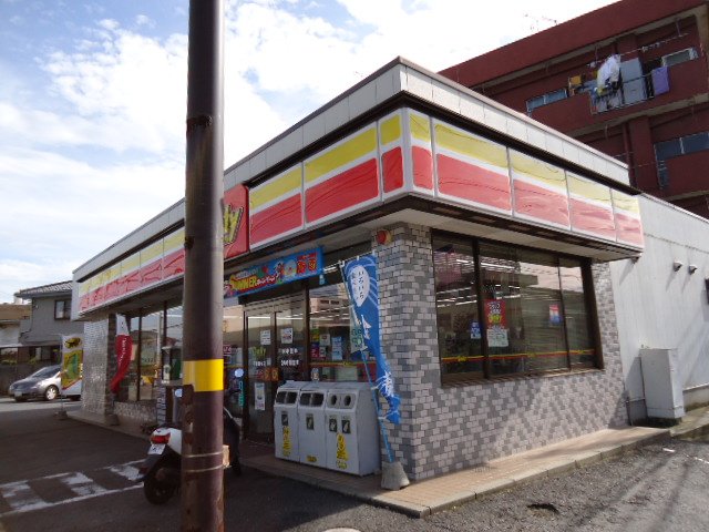 CASA FLORA（カーサ　フローラ） デイリーヤマザキ千葉園生店まで215ｍ