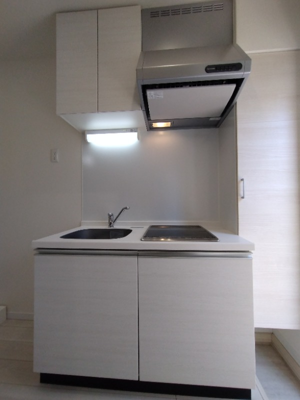 ソルナクレイシア平和台1階 キッチン