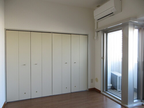 シーサイド片瀬江ノ島4階 洋室　６．８畳