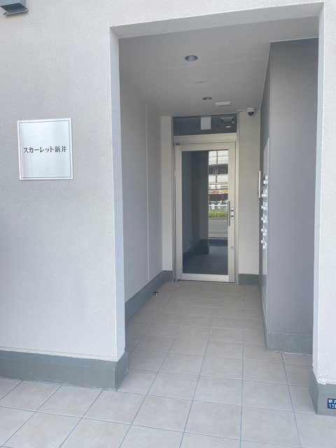 スカーレット新井 エントランス