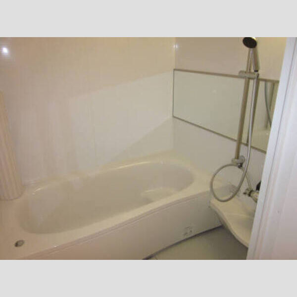 ベイヒルズ205号室 浴室105