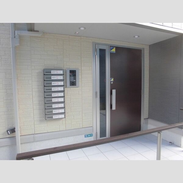 佐倉道202号室 エントランス