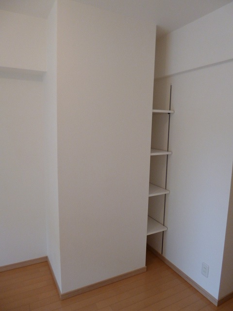 クレイシア世田谷野沢 収納