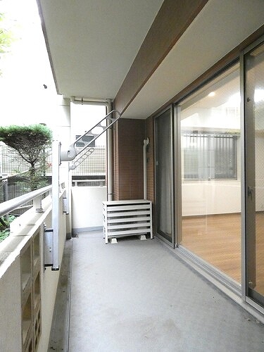 アルソレア馬事公苑 バルコニー