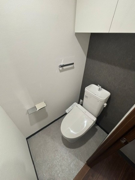 Ｔｈｅ　Ｓｈｉｎａｇａｗａ　Ｅａｓｔ　Ｒｅｓｉｄｅｎｃｅ1階 トイレ