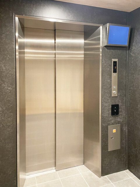 ASMACI  MAISON両国Ⅱ6階 エレベーター