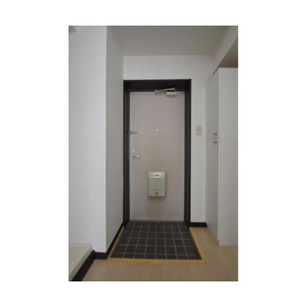 ハーモニアスコート205号室 同建物別部屋の参考画像