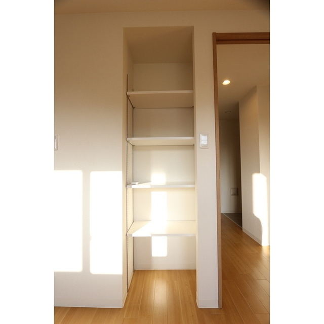 シュヴァン　ネージュ 収納棚