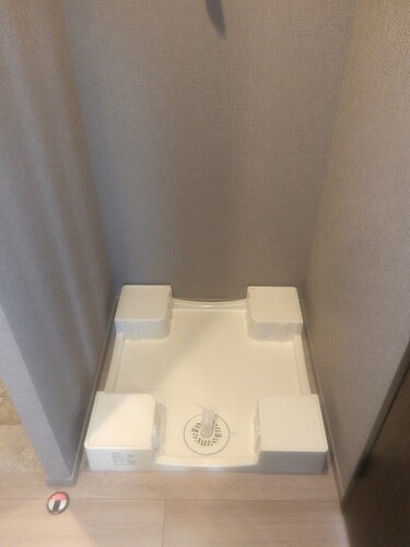 ライオンズ朝霞台ベルポートマークス 室内洗濯機置き場　※2023年7月撮影